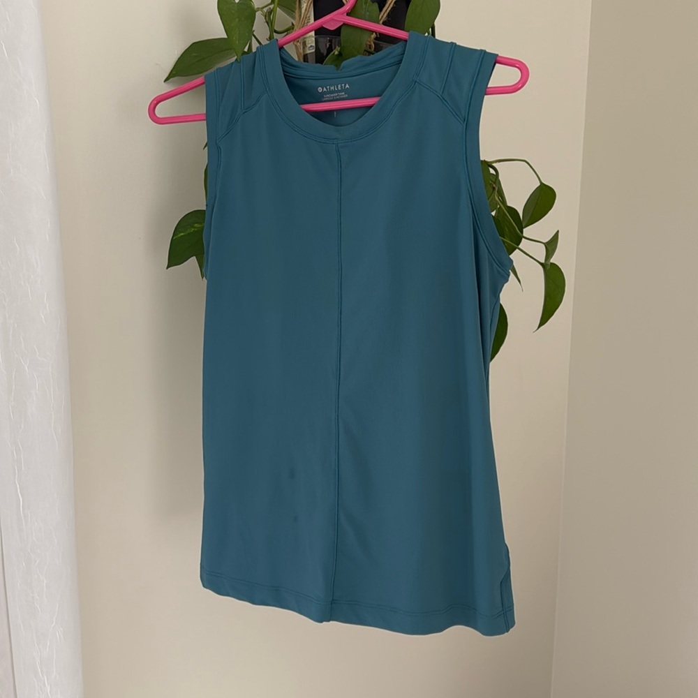 Athleta sun chaser tank